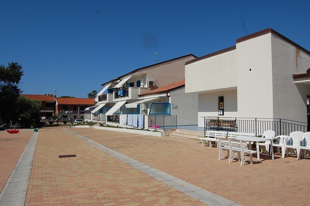 Апартаменти Residenza Le Spiagge Сперлонга Екстер'єр фото