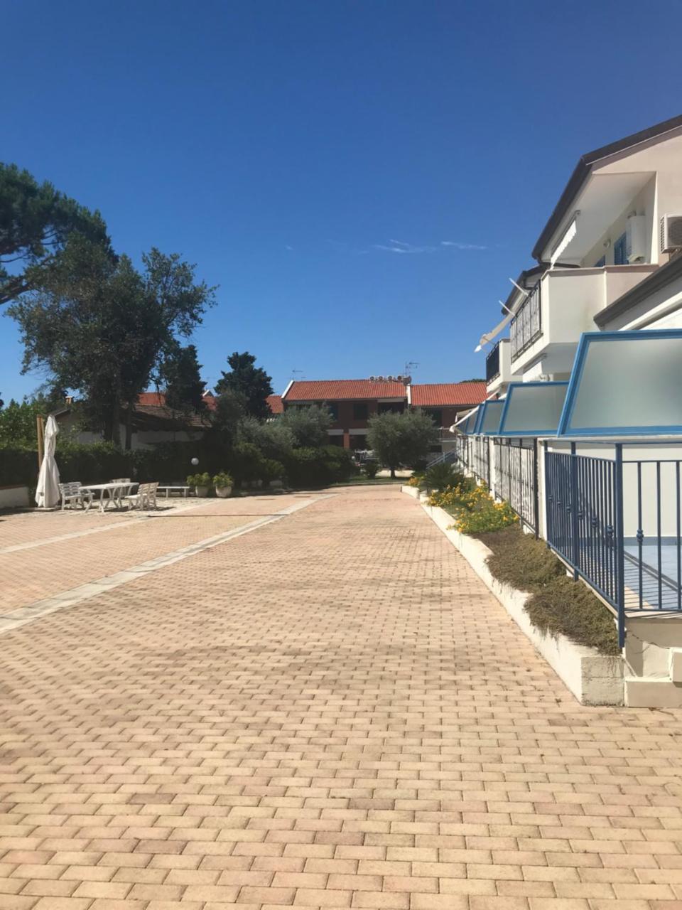Апартаменти Residenza Le Spiagge Сперлонга Екстер'єр фото